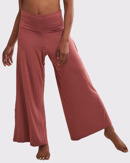 Dusty Rose & Recovery Lounge pants with interior pockets for drain, perfect pants for after surgery