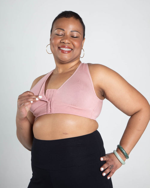 Blush / Flap Reconstruction & pocketed front closure bra with soft wire free cups and adjustable straps on diep flap model front view